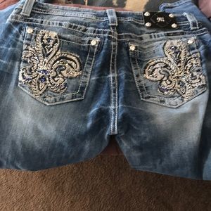 Miss me jeans. Size 31.  Inseam is 31